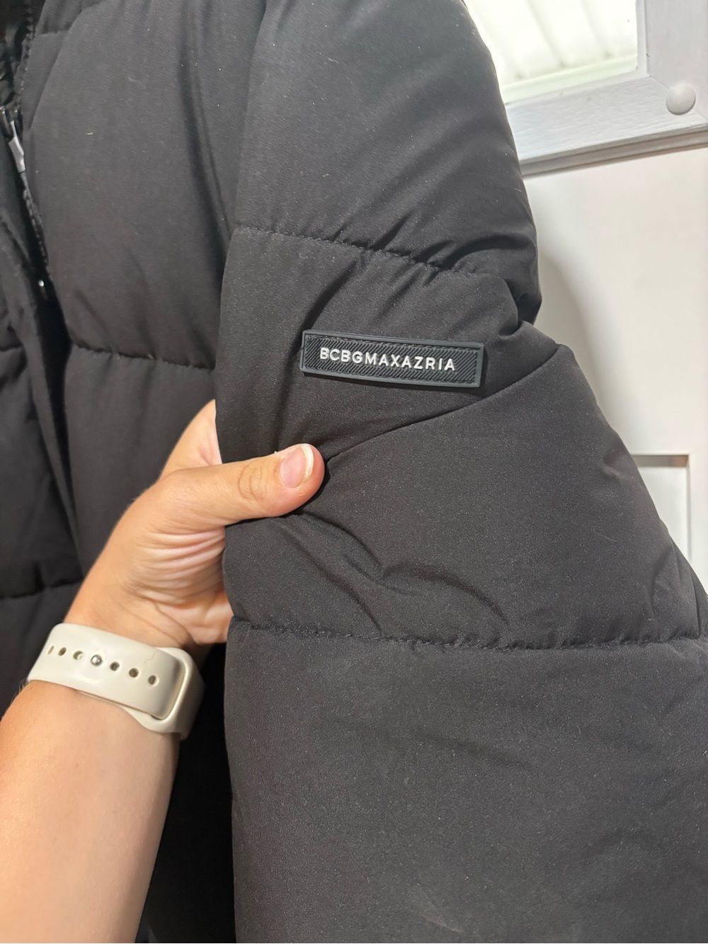BCBGMaxAzria Black Quilted Jacket *one broken zipper* - Picture 6 of 6